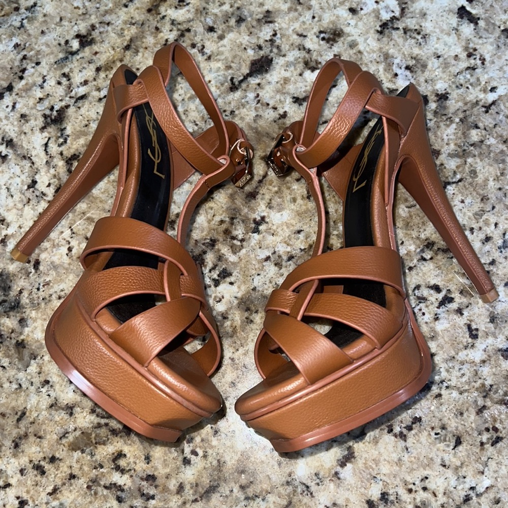 YSL Tribute Pump Heels - Picture 3 of 15